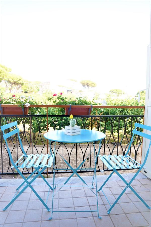 Vesuvius' Lovely Inn Ерколано Екстериор снимка